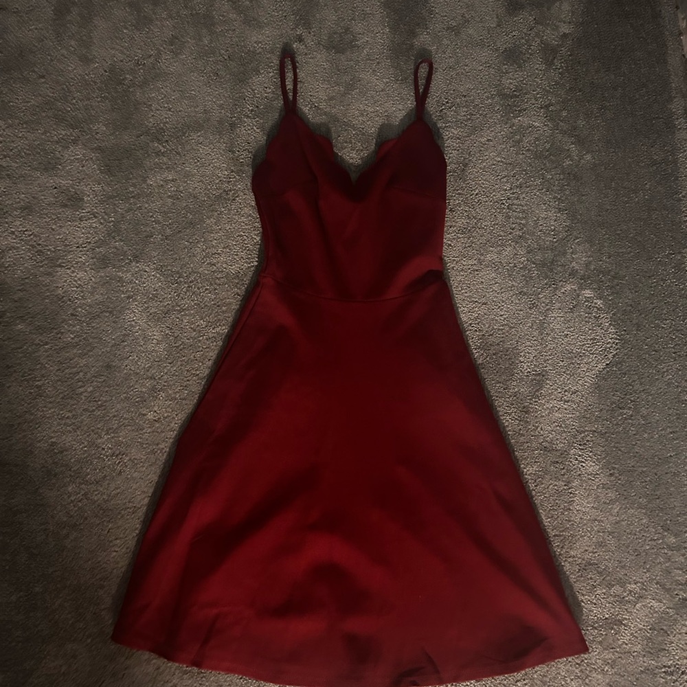 Marronish Red Fancy dress scallop detail